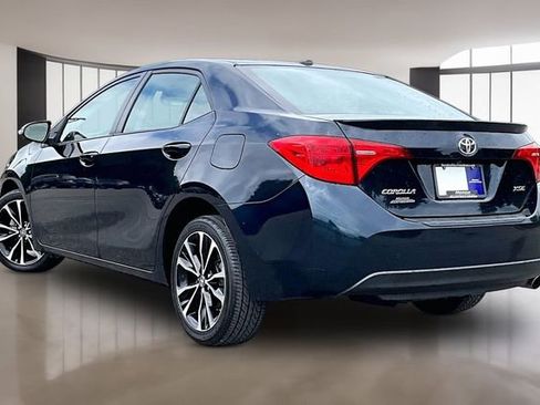 Used 2019 Toyota Corolla XSE FWD image 4