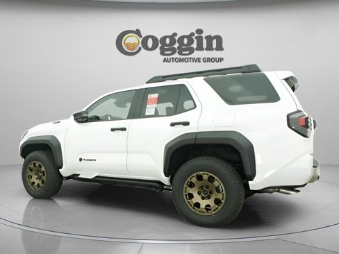 New 2026 Toyota 4Runner Trailhunter AWD/4WD image 8