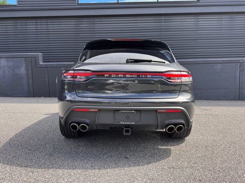 Certified 2023 Porsche Macan S AWD/4WD image 7