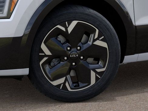 New 2026 Kia Niro Wind FWD image 9