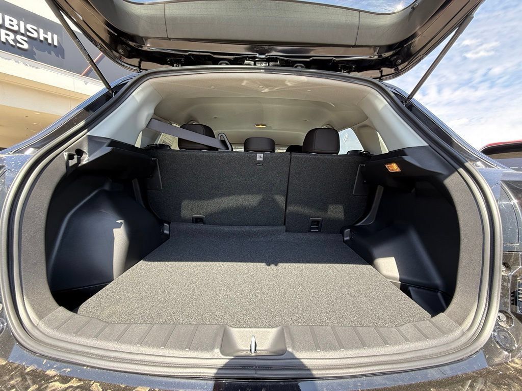 New 2027 Mitsubishi Outlander Sport ES FWD image 11