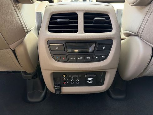 Used 2017 Honda Pilot Elite image 28