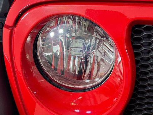 Used 2023 Jeep Wrangler Unlimited Sport AWD/4WD image 35