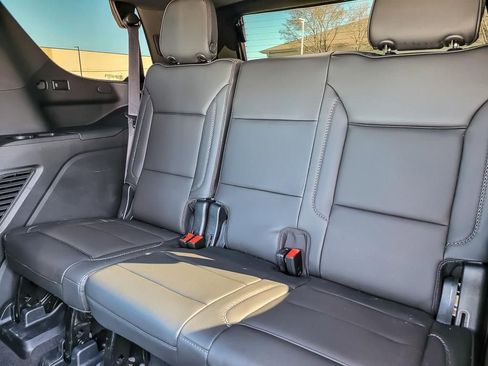 Used 2021 GMC Yukon Denali image 13