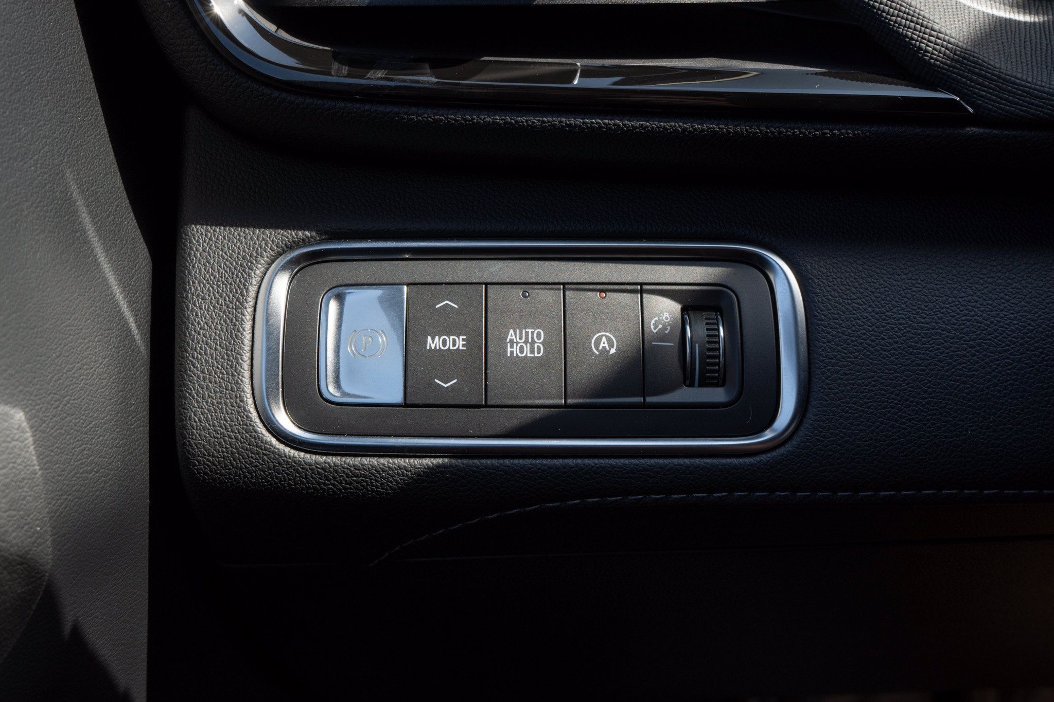 New 2026 Buick Enclave Sport Touring w/ Power Package FWD image 25