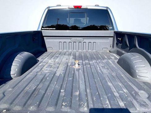 Used 2023 Ford F350 Lariat image 18