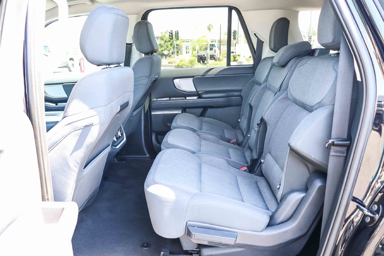 Certified 2025 Ford Expedition Max Active RWD image 18