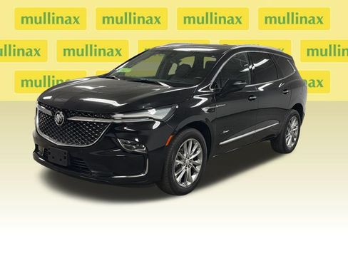 Used 2023 Buick Enclave Avenir w/ Avenir Technology Package AWD/4WD image 6