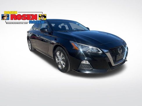 Used 2020 Nissan Altima 2.5 S image 1