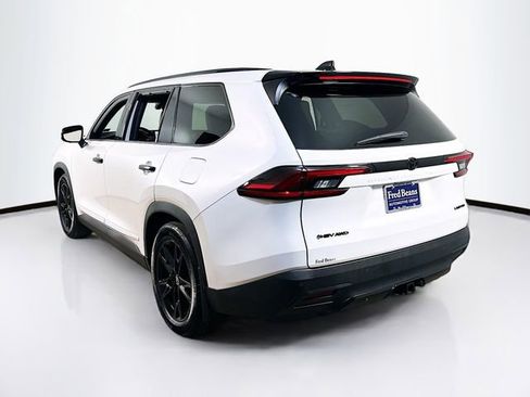 Used 2025 Toyota Grand Highlander AWD Hybrid image 7