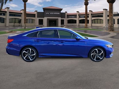 Used 2020 Honda Accord Sport image 9