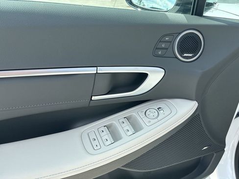 New 2026 Hyundai Sonata Limited image 18