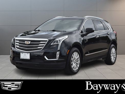 Used 2019 Cadillac XT5 FWD image 1