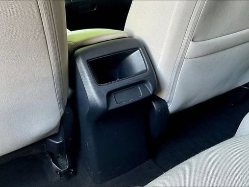 Used 2024 Honda HR-V LX image 10