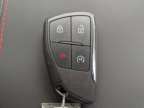 Used 2025 Chevrolet Colorado Z71 w/ Technology Package image 31