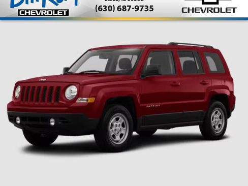 Used 2016 Jeep Patriot High Altitude FWD image 1