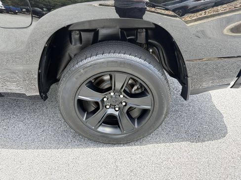 Used 2023 RAM 1500 Big Horn AWD/4WD image 23