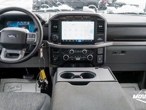 Used 2024 Ford F150 XLT image 12