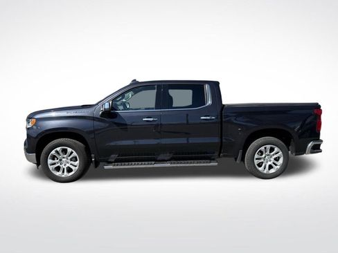 Used 2023 Chevrolet Silverado 1500 LTZ image 3