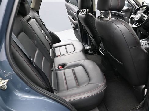 Certified 2023 MAZDA CX-5 Carbon Edition image 29