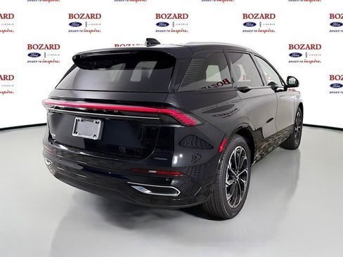 New 2026 Lincoln Nautilus Reserve AWD/4WD image 8