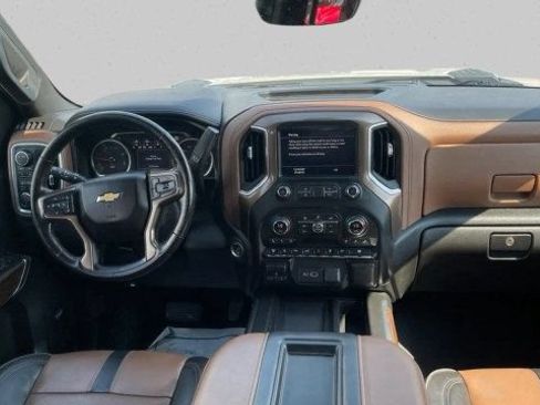 Used 2021 Chevrolet Silverado 3500 High Country AWD/4WD image 13
