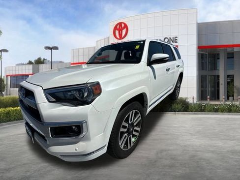 Used 2023 Toyota 4Runner Limited AWD/4WD image 3