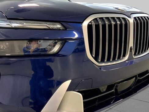 Certified 2026 BMW X7 xDrive40i AWD/4WD image 32