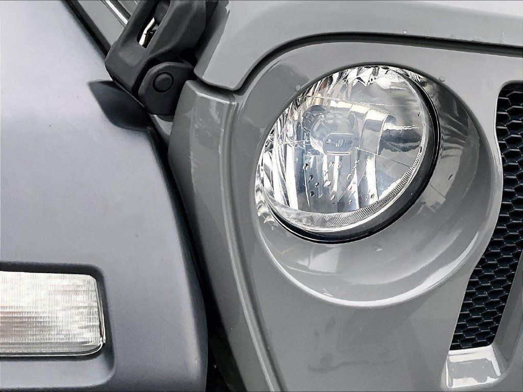 Used 2019 Jeep Wrangler Sport AWD/4WD image 30