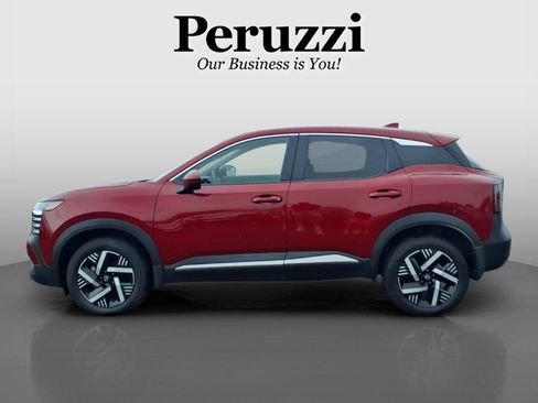 Certified 2025 Nissan Kicks SV FWD image 7