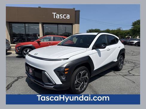 Used 2026 Hyundai Kona SEL Premium AWD/4WD image 1