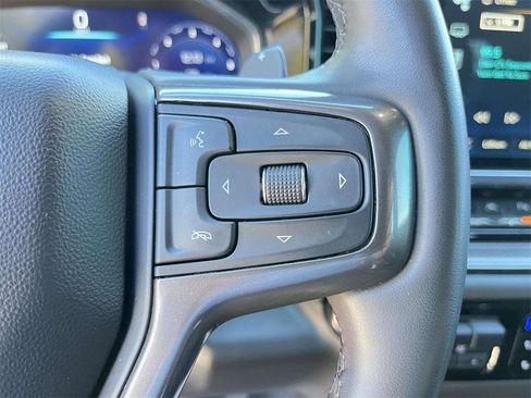 Used 2023 Chevrolet Silverado 1500 ZR2 w/ Technology Package image 17