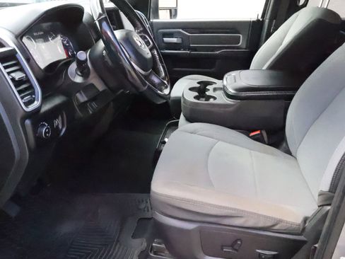 Used 2023 RAM 2500 Big Horn w/ Level 1 Equipment Group image 28