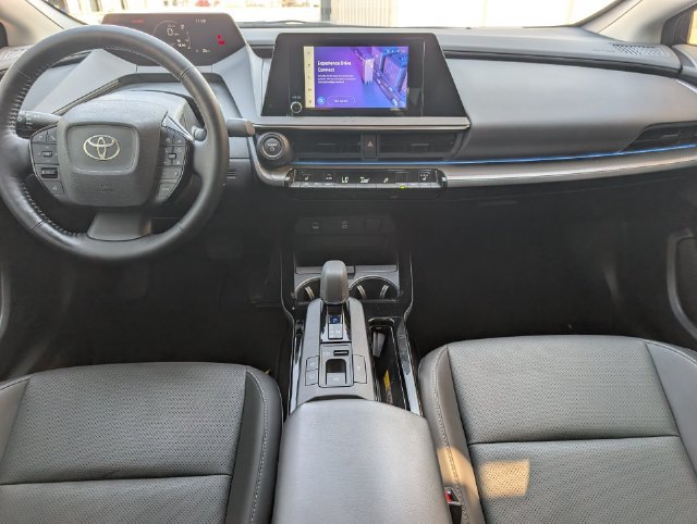 Used 2024 Toyota Prius XLE FWD image 24