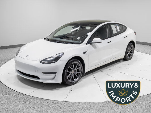 Used 2023 Tesla Model 3 Standard Range RWD image 1
