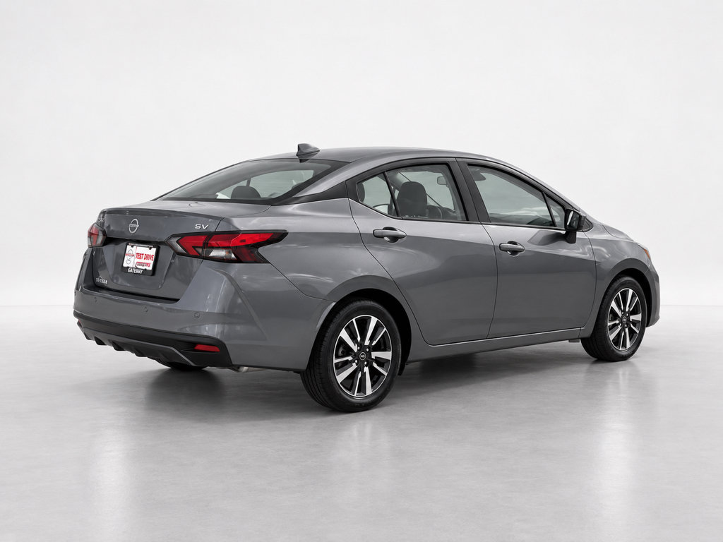 Used 2024 Nissan Versa SV FWD image 5
