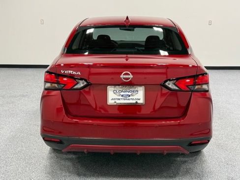 Used 2025 Nissan Versa SV w/ Trunk Package FWD image 10