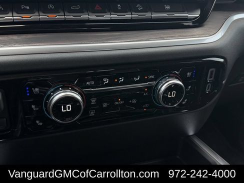 New 2026 GMC Sierra 1500 SLT AWD/4WD image 16