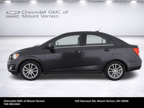 Used 2014 Chevrolet Sonic LT w/ Wheels and Fog Lamp Package FWD image 7