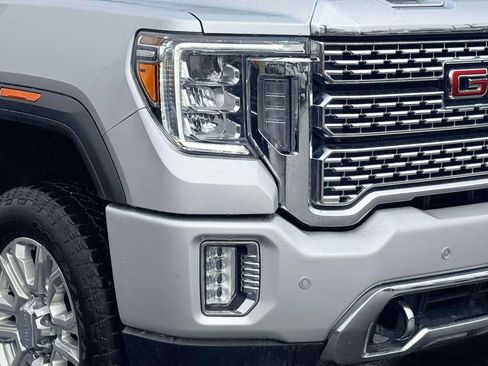 Used 2022 GMC Sierra 2500 Denali AWD/4WD image 5
