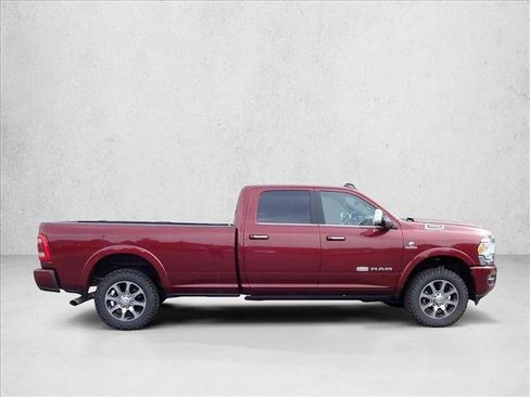 Used 2022 RAM 3500 Limited AWD/4WD image 9