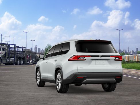New 2026 Toyota Grand Highlander AWD image 31