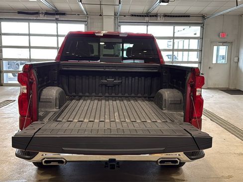 Used 2025 Chevrolet Silverado 1500 LTZ w/ LTZ Premium Package image 17