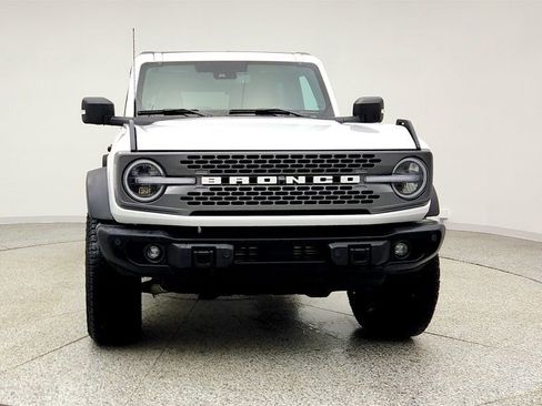 Used 2025 Ford Bronco Badlands AWD/4WD image 2