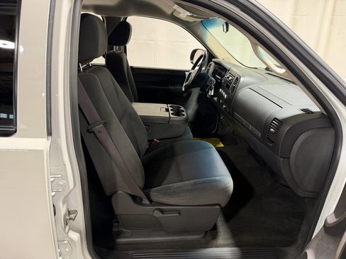 Used 2009 Chevrolet Silverado 1500 LT w/ Power Pack Plus image 11