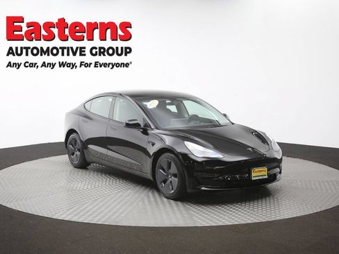 Used 2023 Tesla Model 3 Standard Range RWD image 43