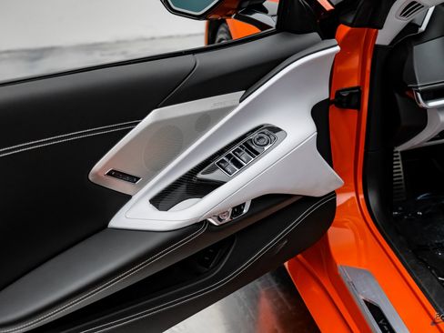 Used 2021 Chevrolet Corvette Stingray Premium Conv w/ Z51 Performance Package image 85