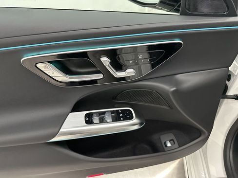 Used 2026 Mercedes-Benz E 350 Sedan image 11