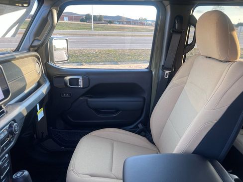 New 2026 Jeep Wrangler Unlimited Sport image 20