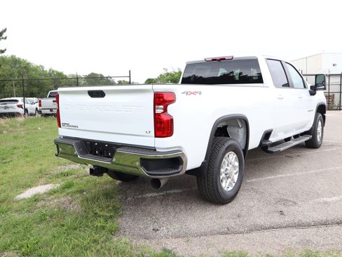 New 2026 Chevrolet Silverado 3500 LT w/ Safety Package AWD/4WD image 6